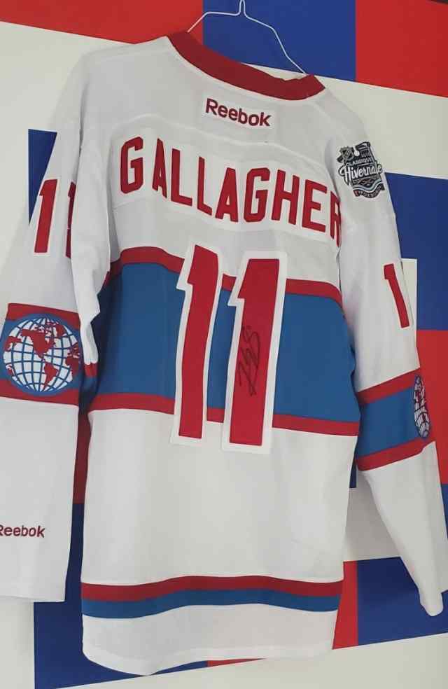 #11 B. Gallagher Signed Winter Classic Jersey image 0